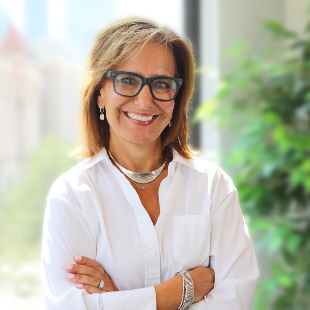 Amy Kruglak SVP, People & Leadership Development